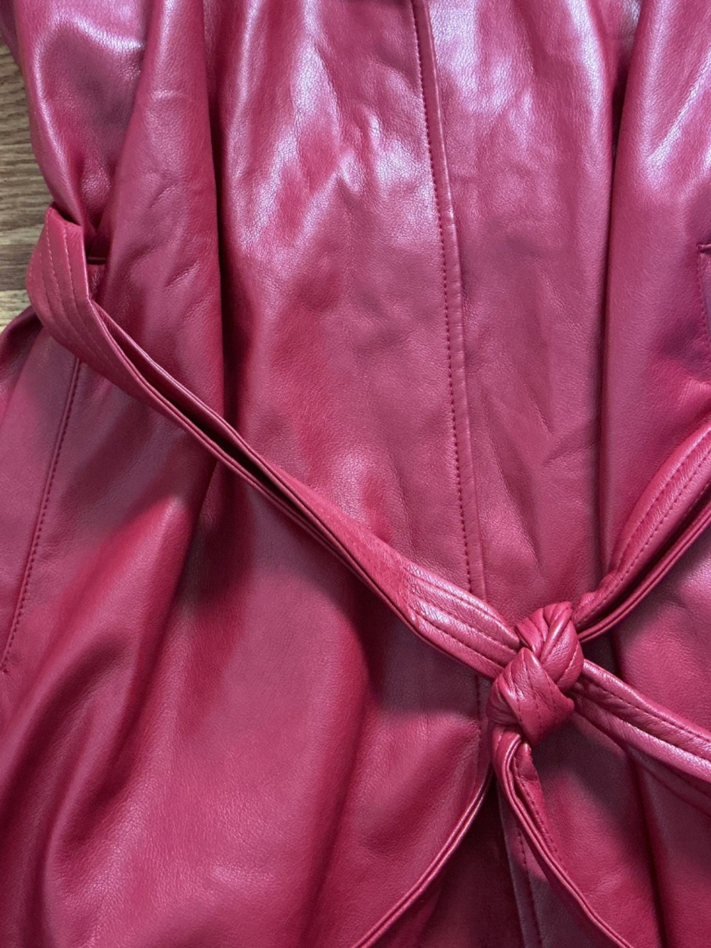 Marc New York Red Faux Leather Belted Collared Tunic Vest Size M - Picture 3 of 6